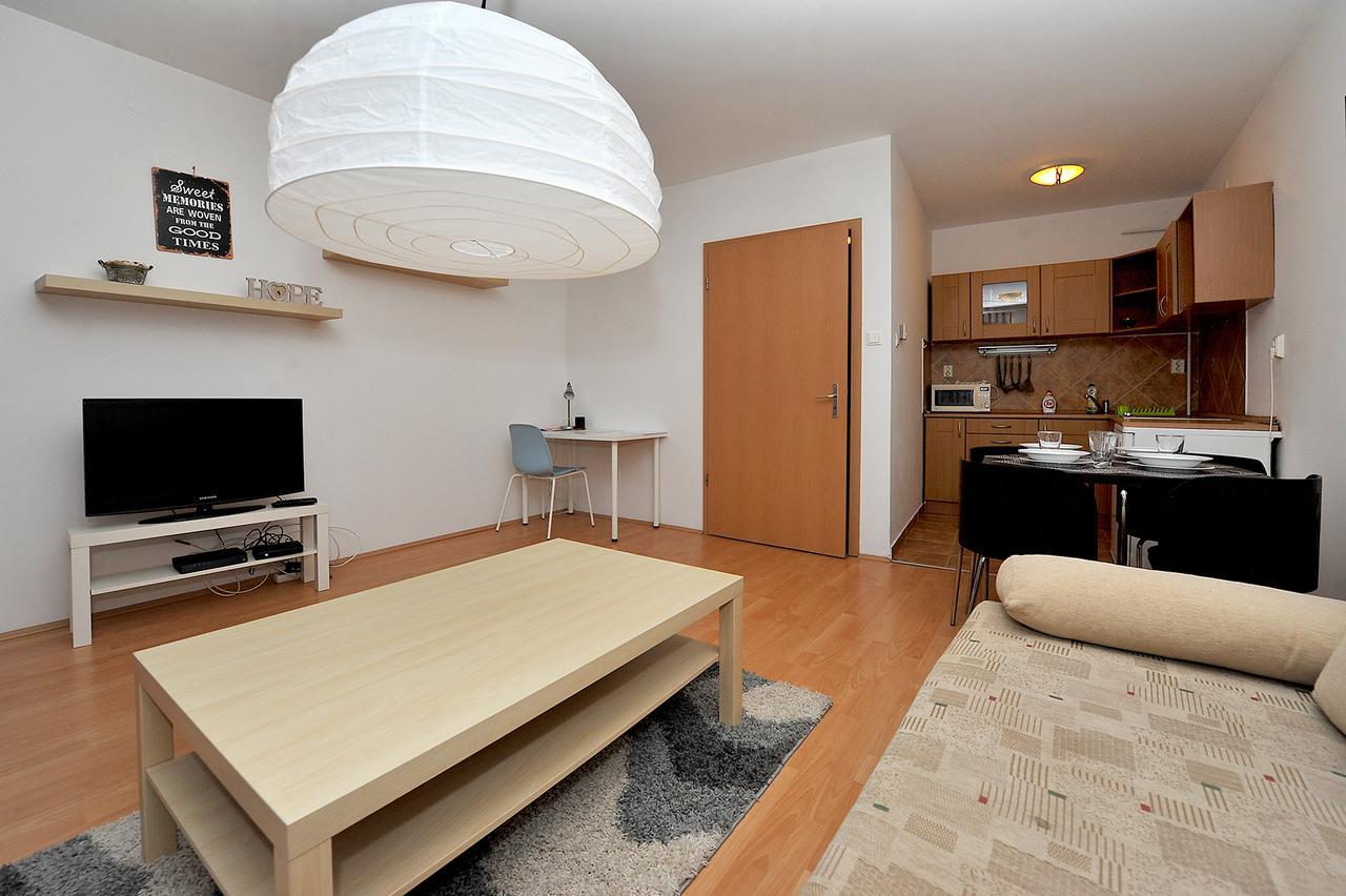Ihome Apartment 3.0 Печ Екстер'єр фото